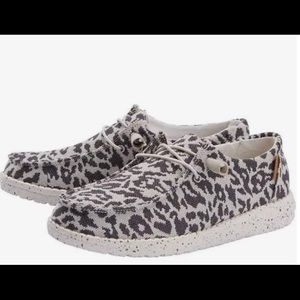 Cheetah Hey Dude’s